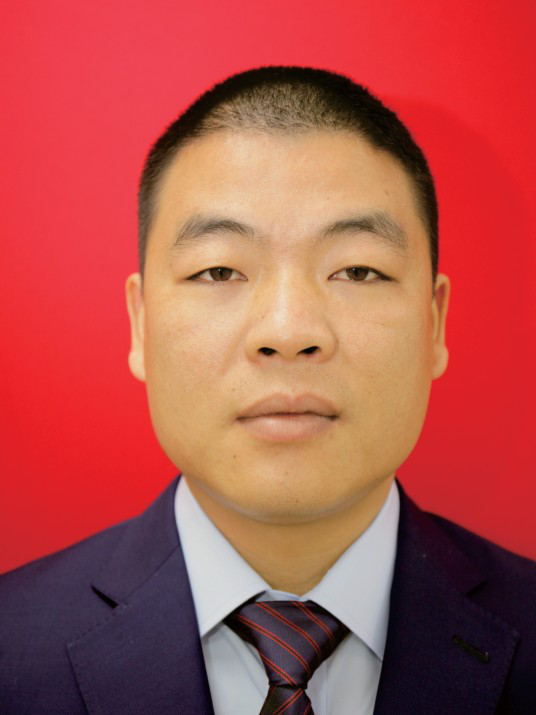 副会长兼秘书长-李文华