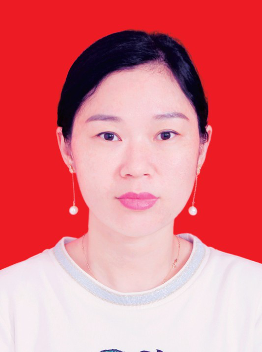 理事单位-李小英